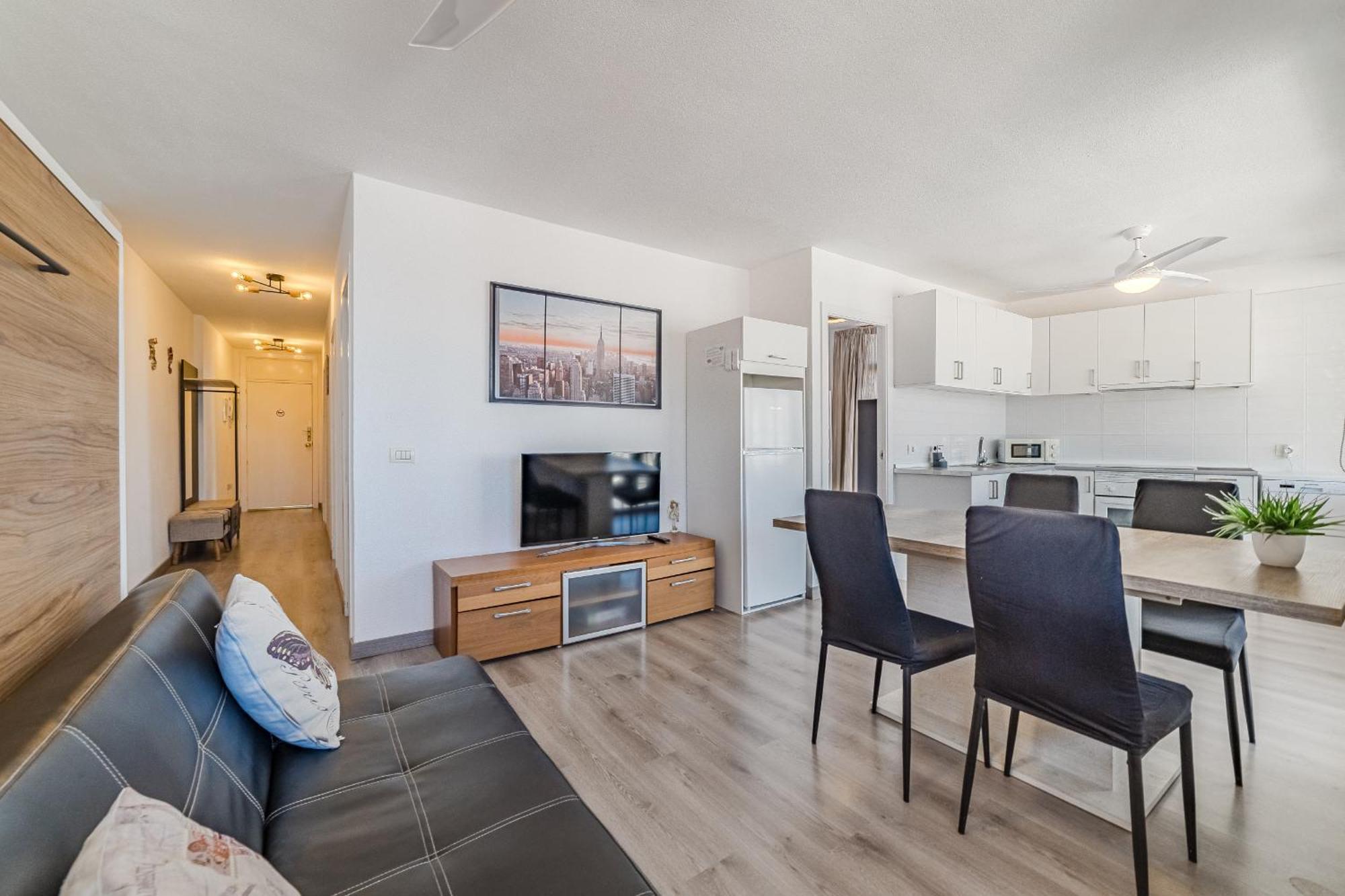 Family Apartment With 3 Bedrooms And Balcony Near Los Gigantes And Ocean プエルト・デ・サンティアゴ エクステリア 写真
